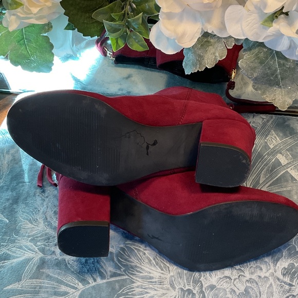 Steve Madden Burgundy Cynthia Boots - Picture 7 of 7